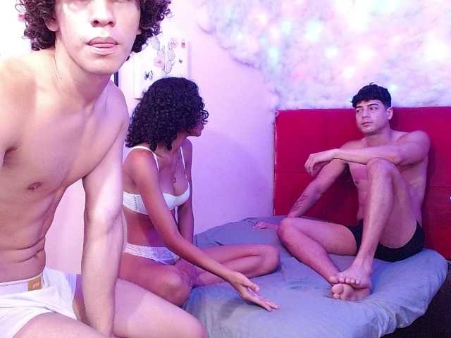 zarinabeautiful's BongaCams show and profile