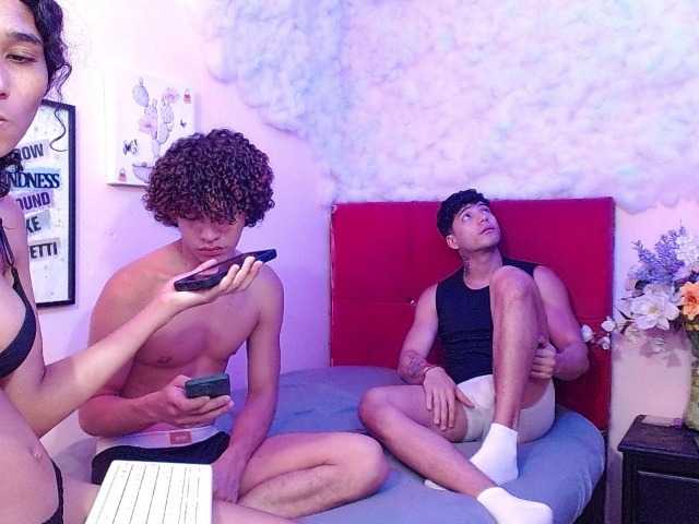 zarinabeautiful's BongaCams show and profile