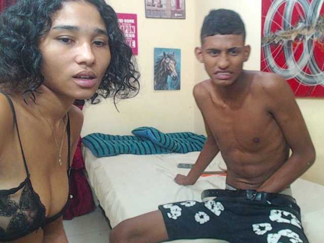 zarinabeautiful's BongaCams show and profile