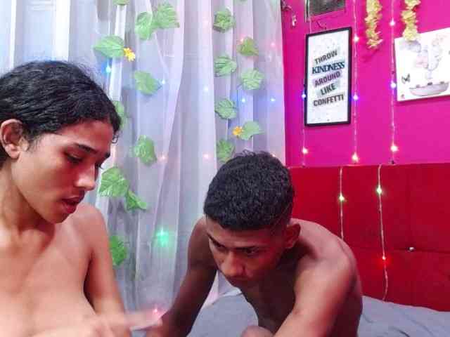 zarinabeautiful Live Webcam on BongaCams