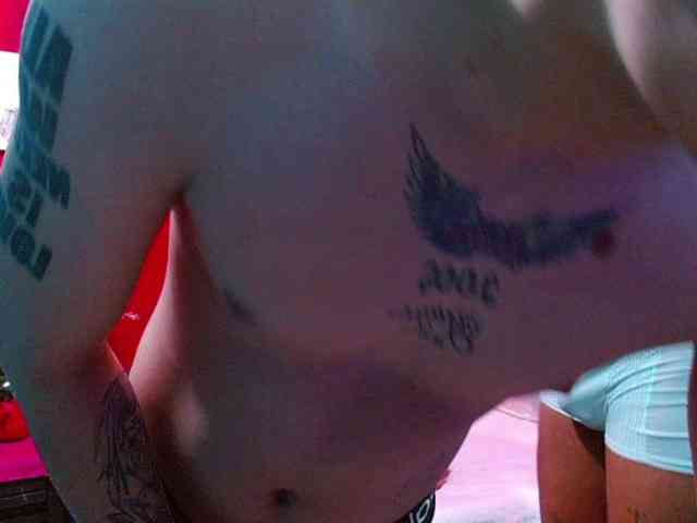 SSEXYYBITCHH webcam