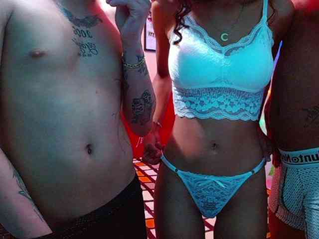SSEXYYBITCHH webcam