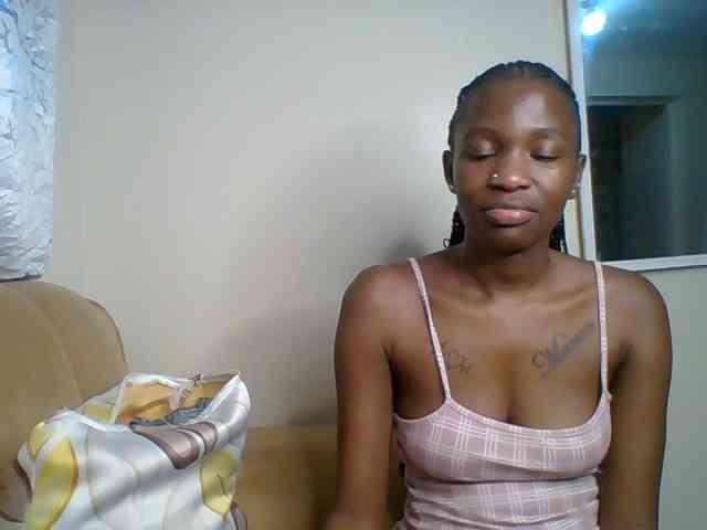 SexyDotta webcam