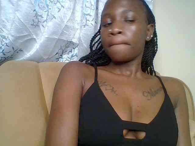 SexyDotta webcam