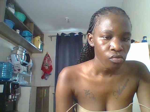 SexyDotta webcam