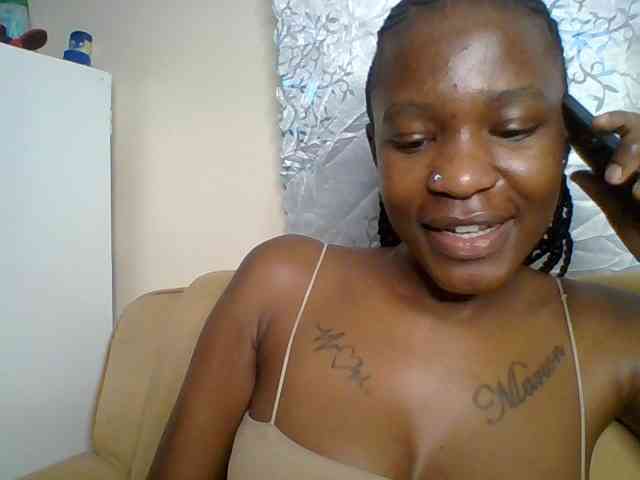 SexyDotta webcam