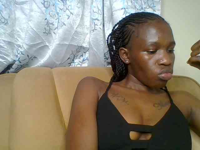 SexyDotta webcam