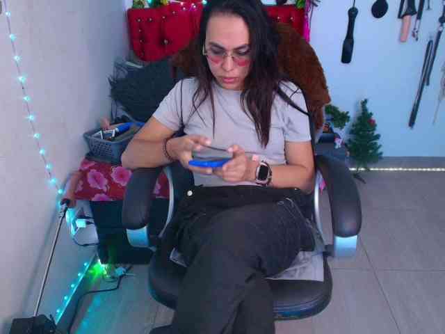 missbluu Live Webcam on BongaCams