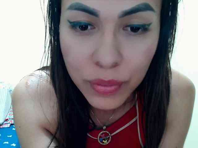 missbluu Live Webcam on BongaCams