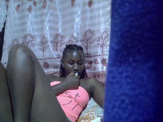 Africanqueen20 webcam bongacams model stream image