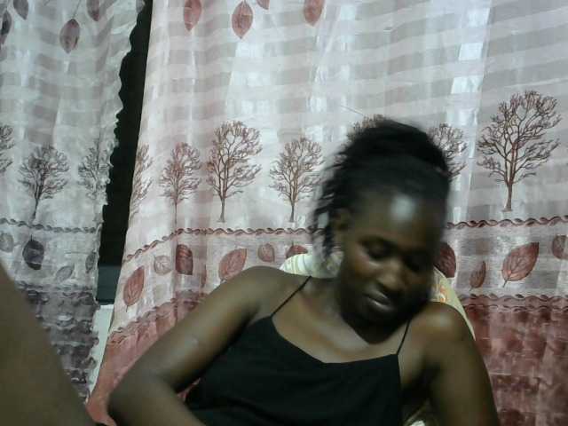 Africanqueen20 webcam bongacams model stream image