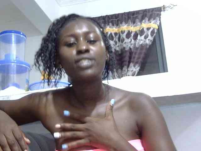 Africanqueen20 webcam