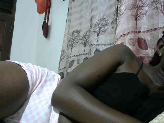 Africanqueen20 webcam