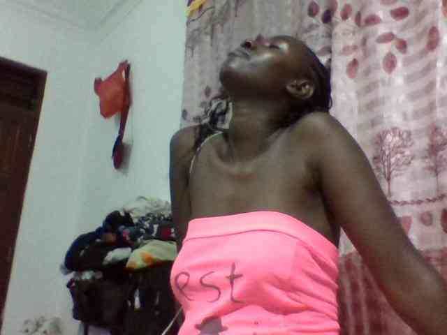 Africanqueen20 webcam