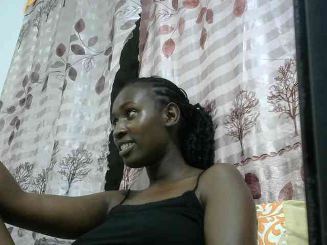 Africanqueen20 webcam