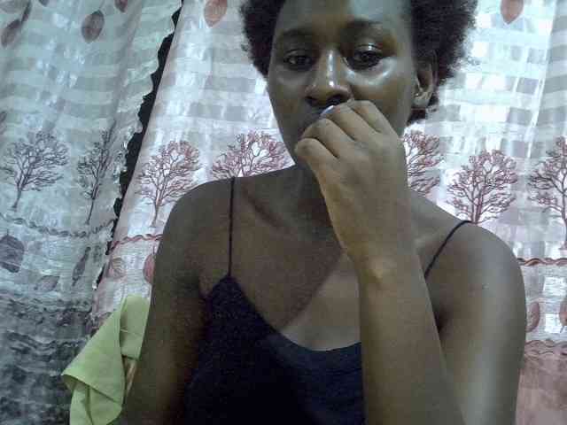 Africanqueen20 webcam