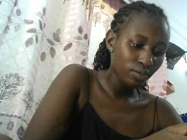Africanqueen20 webcam
