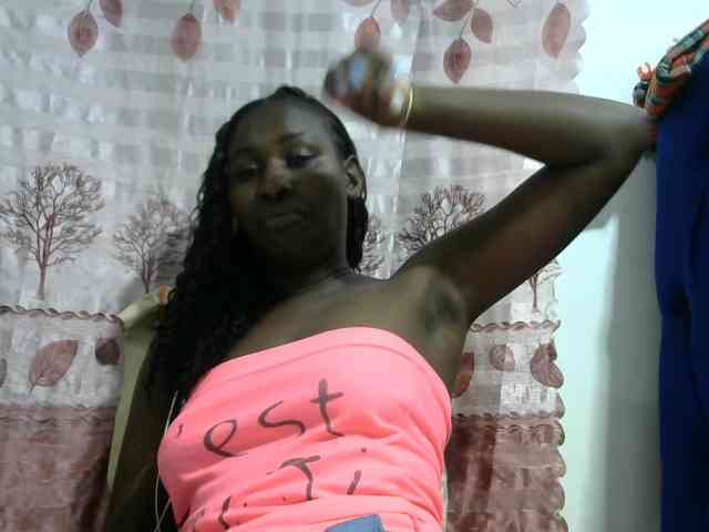 Africanqueen20 webcam