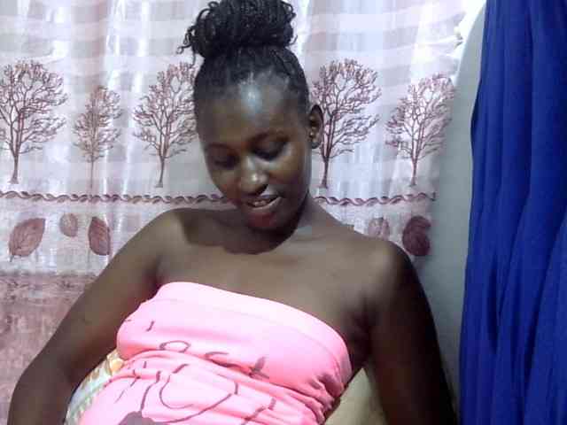Africanqueen20 webcam