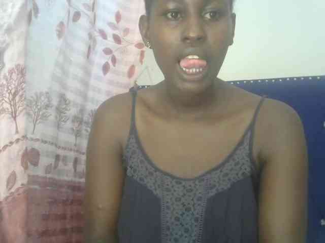 Africanqueen20 webcam