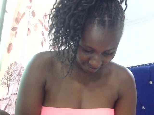 Africanqueen20 webcam