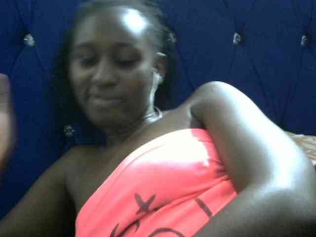 Africanqueen20 webcam