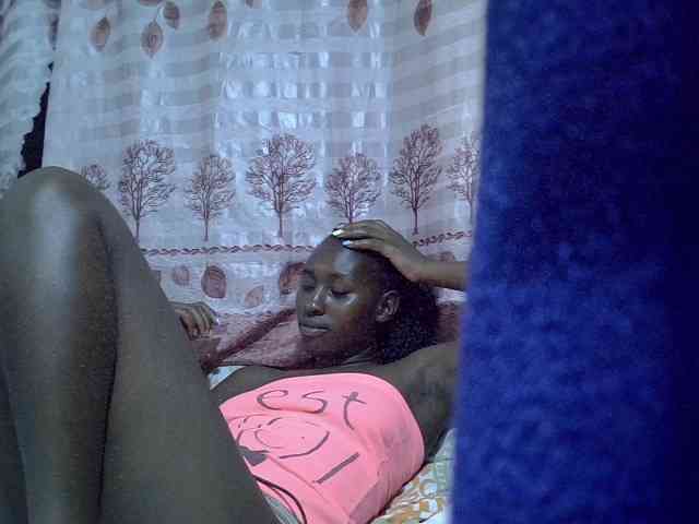 Africanqueen20 webcam