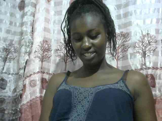 Africanqueen20 webcam