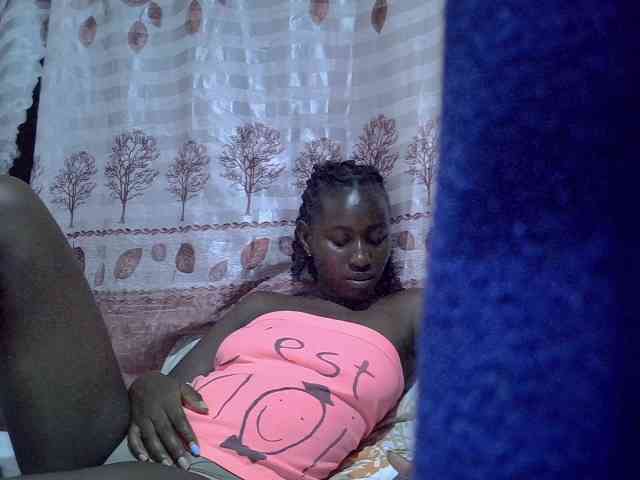 Africanqueen20 webcam