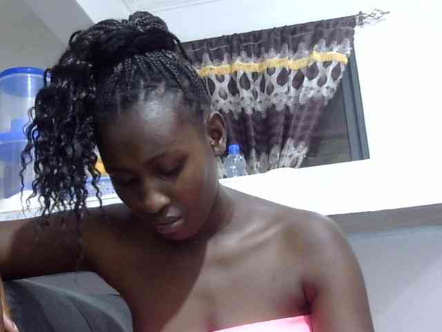 Africanqueen20 webcam