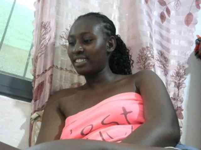 Africanqueen20 webcam