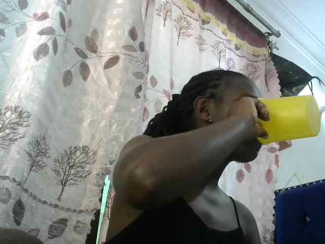 Africanqueen20 webcam