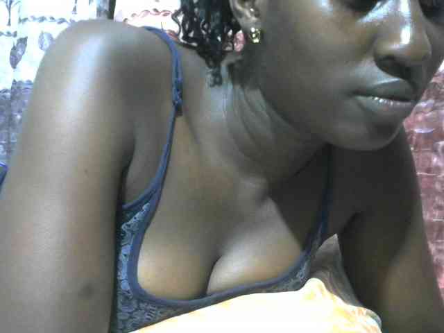 Africanqueen20 webcam
