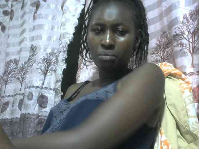 Africanqueen20 webcam