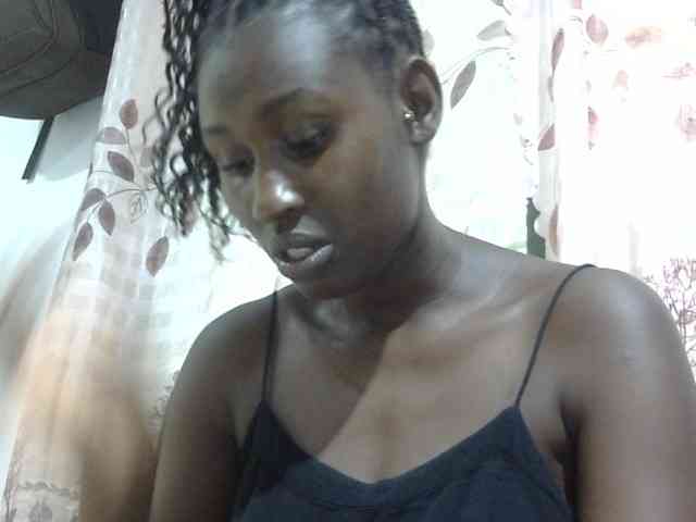 Africanqueen20 webcam