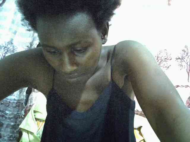 Africanqueen20 webcam