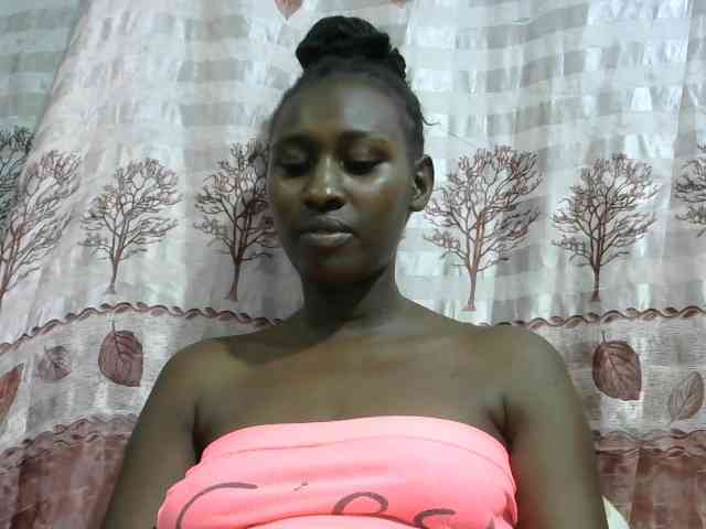 Africanqueen20 webcam