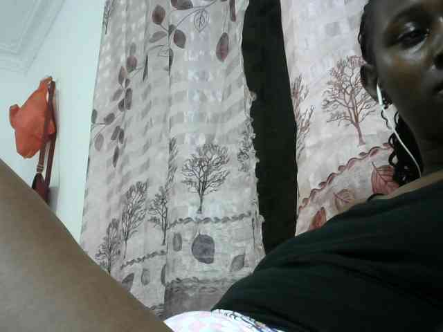 Africanqueen20 webcam