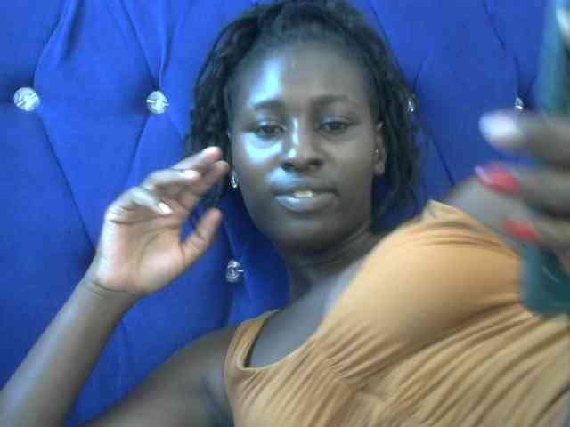 Africanqueen20 webcam