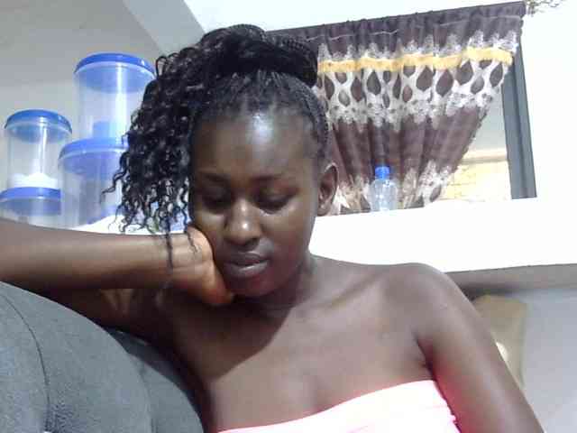 Africanqueen20 webcam
