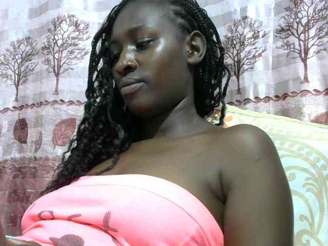 Africanqueen20 webcam