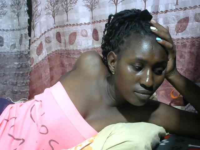Africanqueen20 webcam