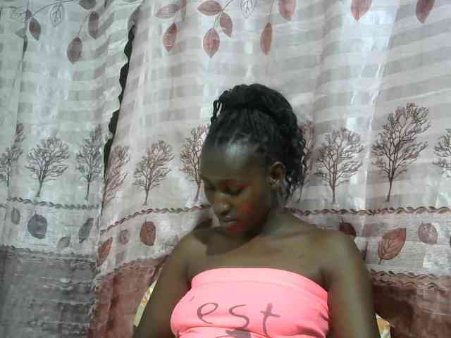 Africanqueen20 webcam