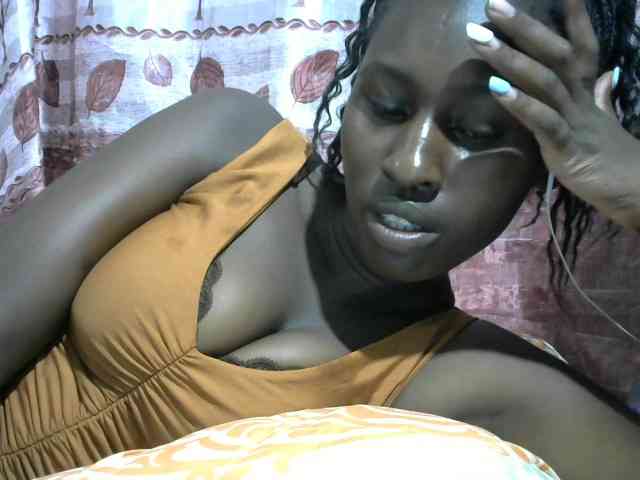 Africanqueen20 webcam