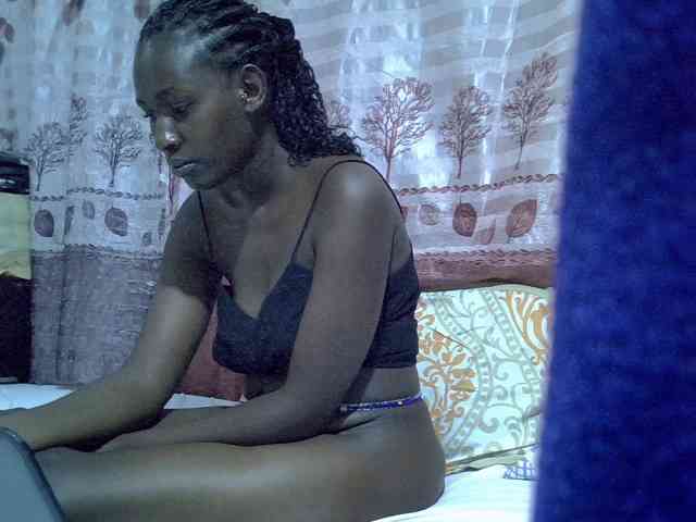 Africanqueen20 webcam