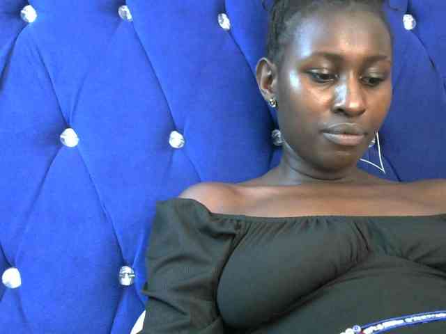 Africanqueen20 webcam