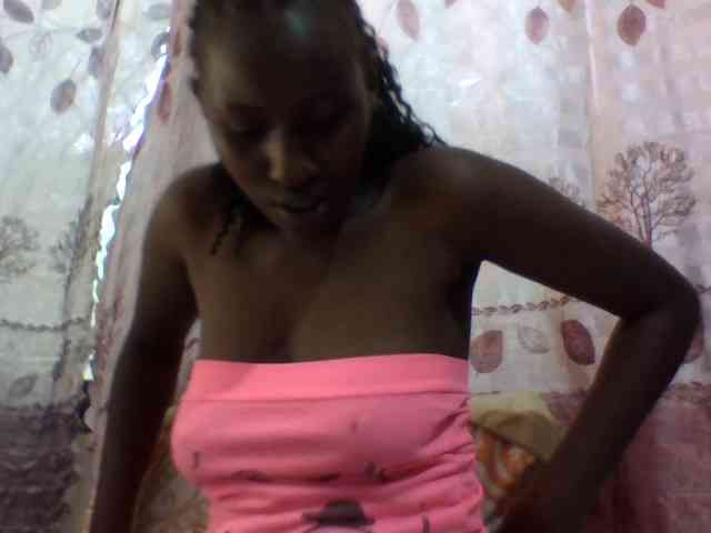 Africanqueen20 webcam