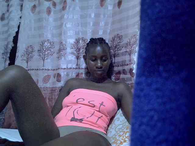 Africanqueen20 webcam