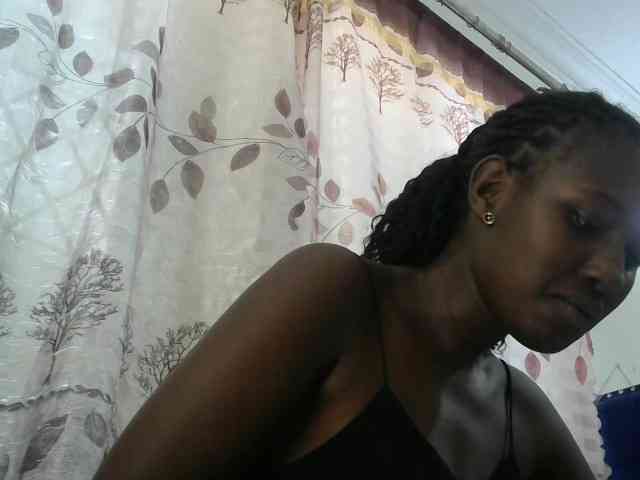 Africanqueen20 webcam
