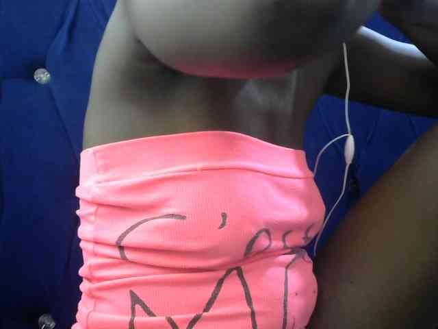 Africanqueen20 webcam